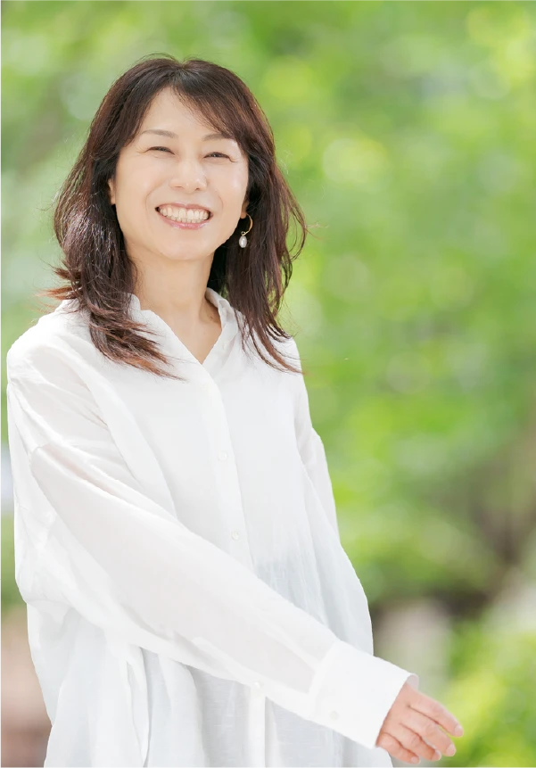 笑顔の女性