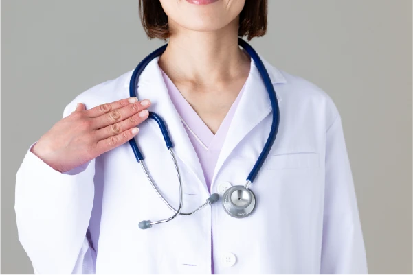 女医と聴診器